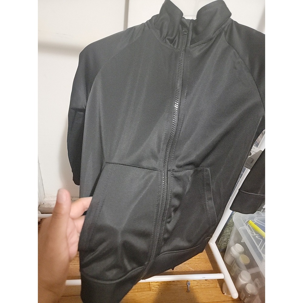 Black 2 piece jogger. Children's  Size 8 Pockets On Jacket And Pants Casual Wear - Picture 8 of 8